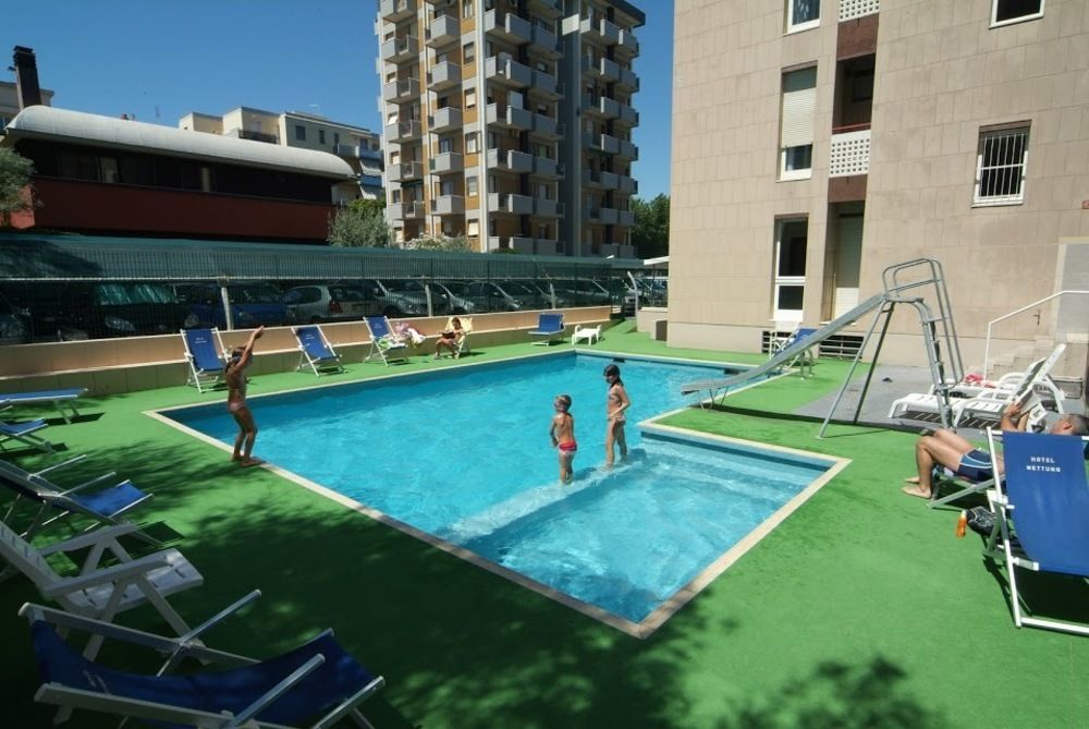 Hotel Nettuno Pesaro Kültér fotó